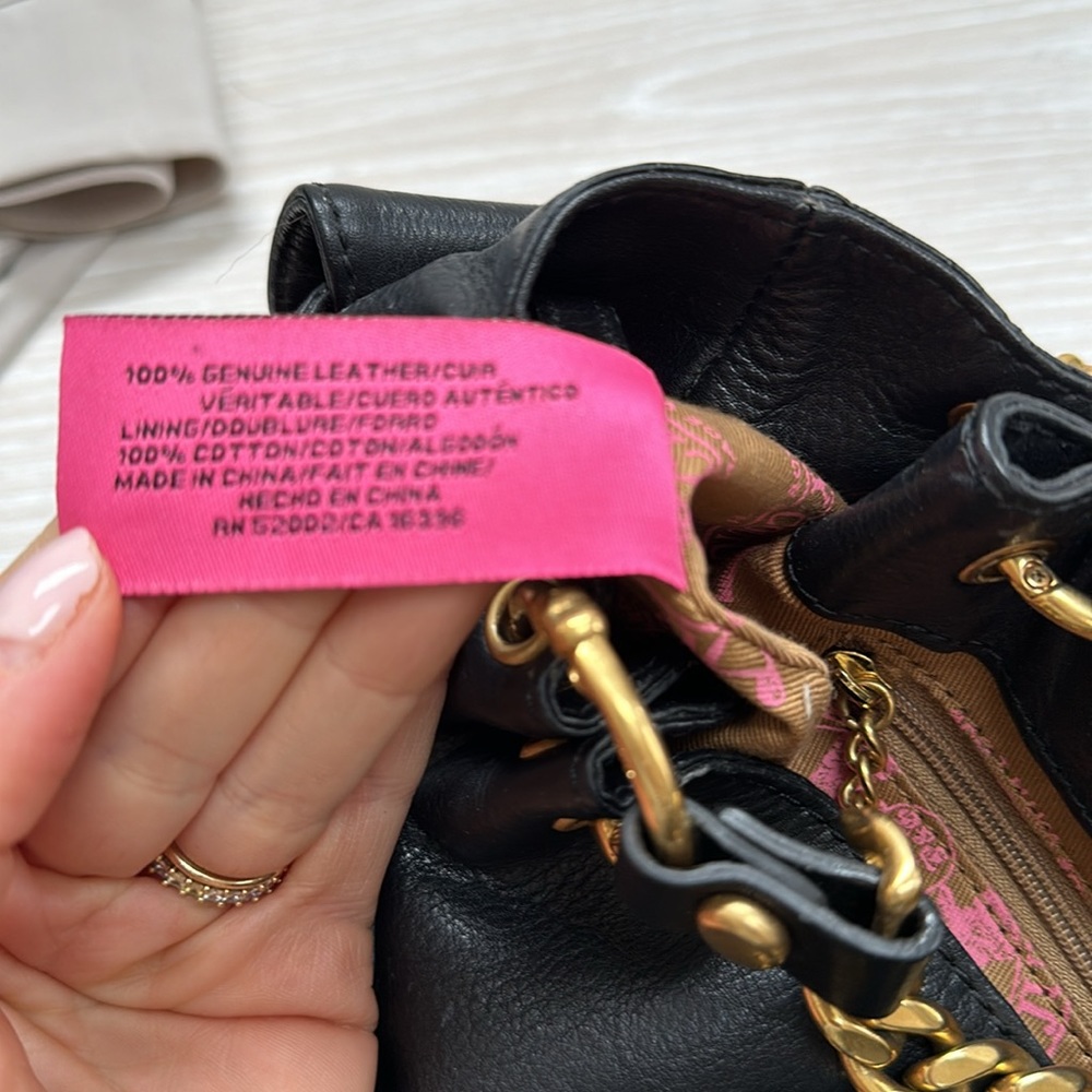 Rare Vintage Juicy Couture Leather pouch bag with gold chain hardware - Picture 10 of 14